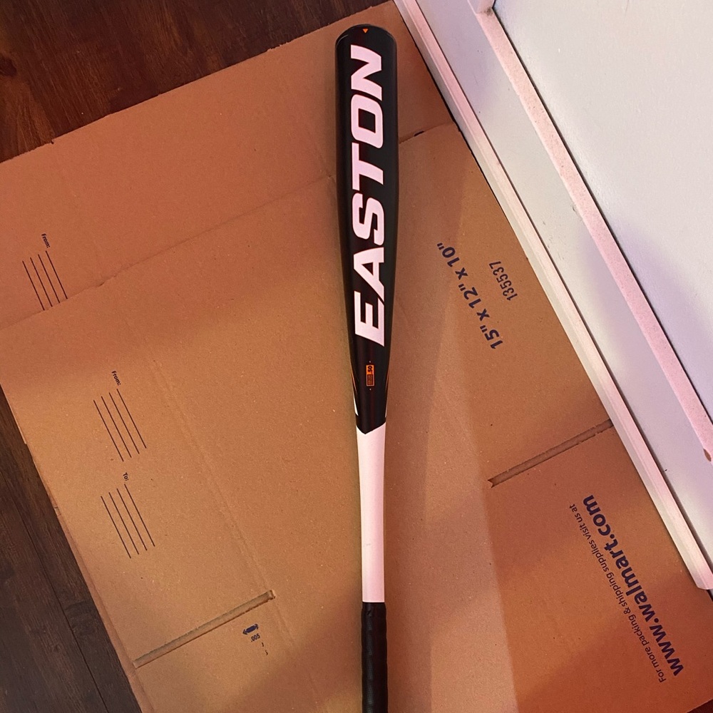 Easton bat 34 inch